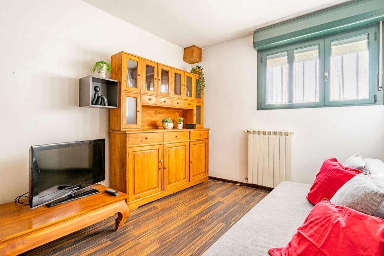 Lovely Apartment Navigli Милано Екстериор снимка