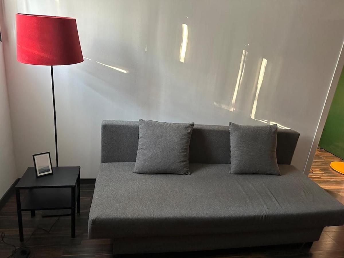 Lovely Apartment Navigli Милано Екстериор снимка