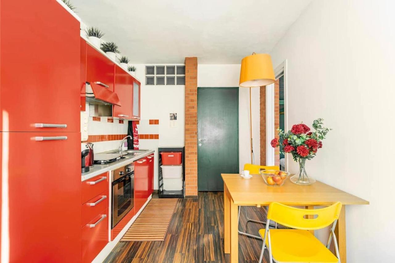 Lovely Apartment Navigli Милано Екстериор снимка